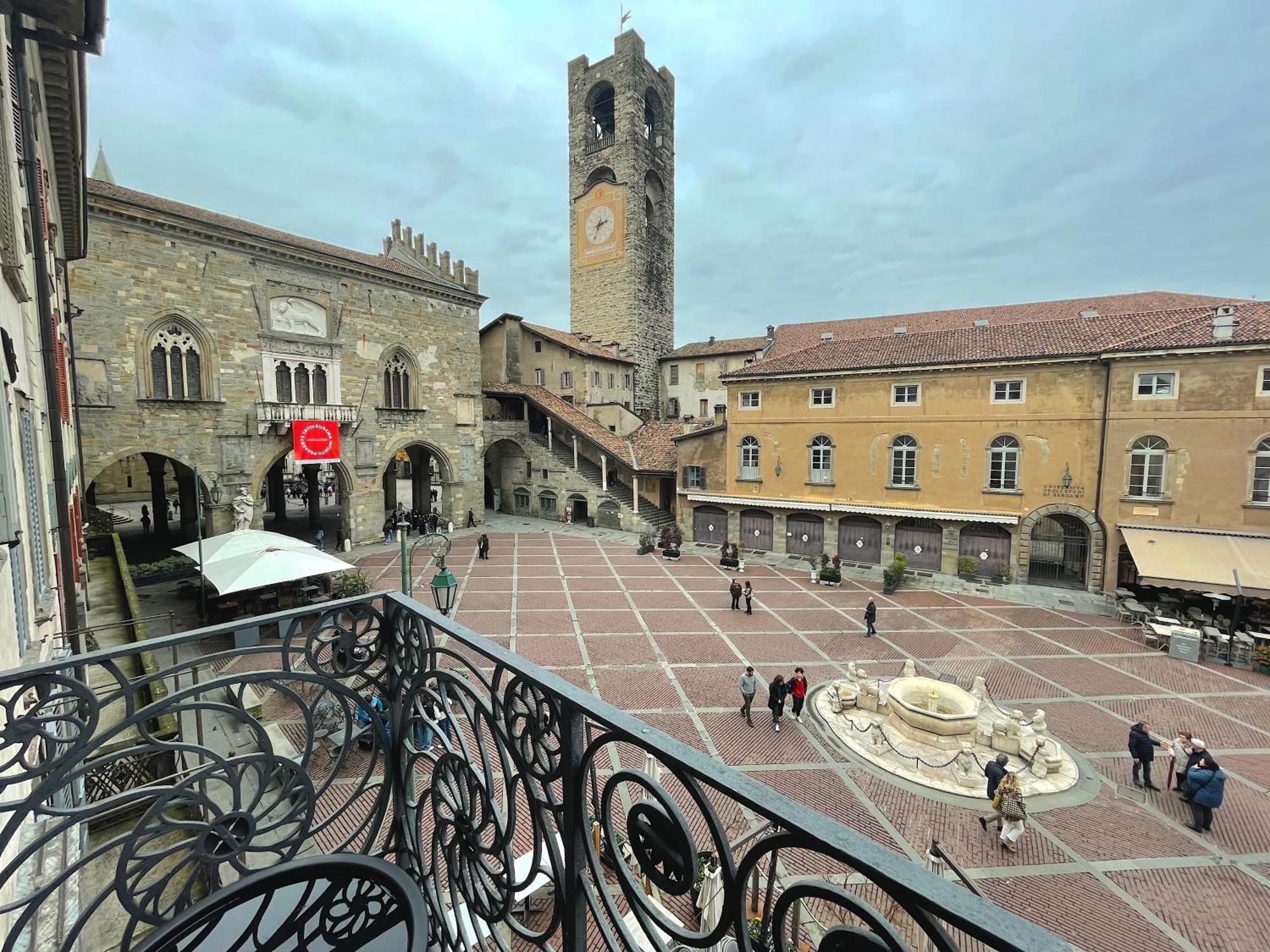 Best View Boutique Apartments Bergamo Zewnętrze zdjęcie