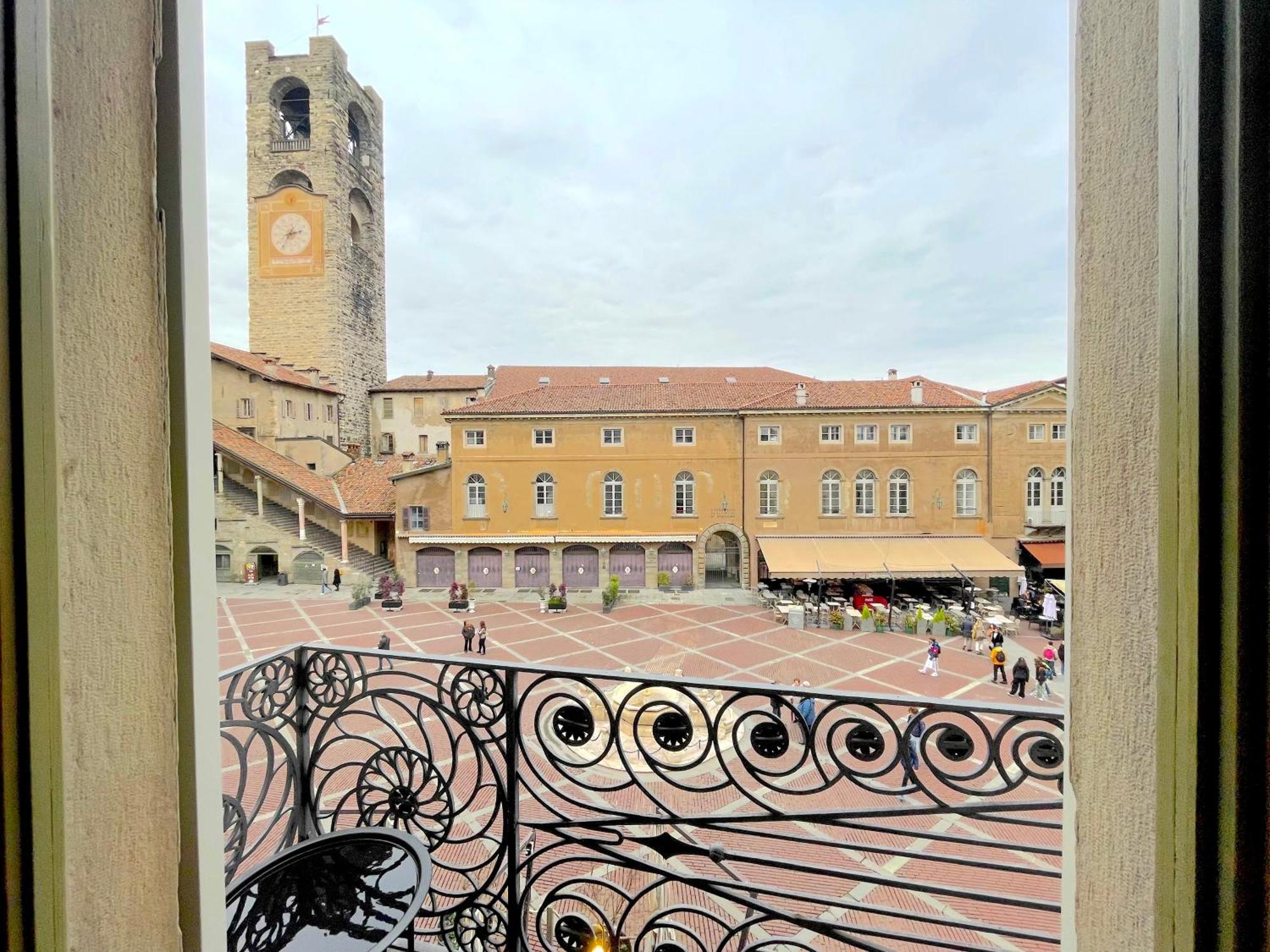 Best View Boutique Apartments Bergamo Zewnętrze zdjęcie